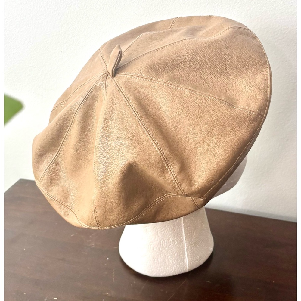 Vegan Leather Beret Cap in Tan, One Size  Like New-